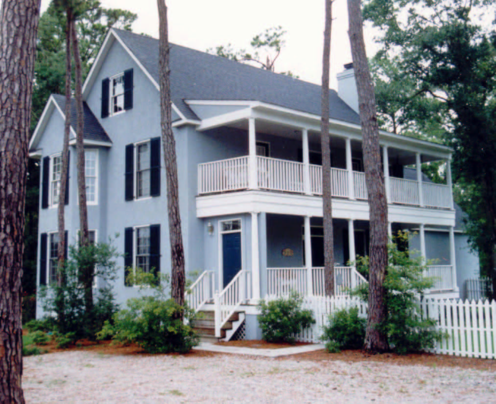 4-bedroom-2350-square-feet-house-in-different-elevation-design-comes